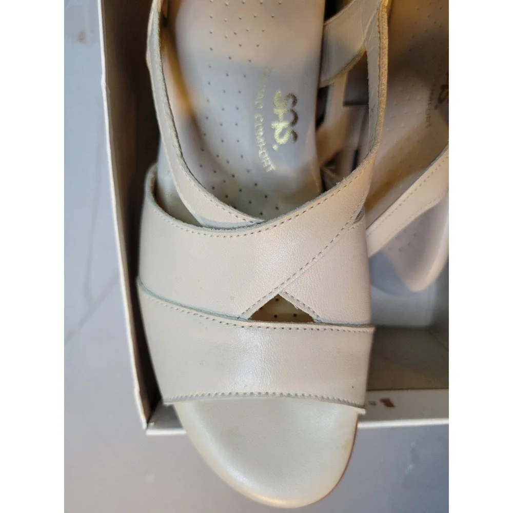 SAS Tripad Comfort Womens 8 S Bone White Leather Wedge Ankle Strap Sandals